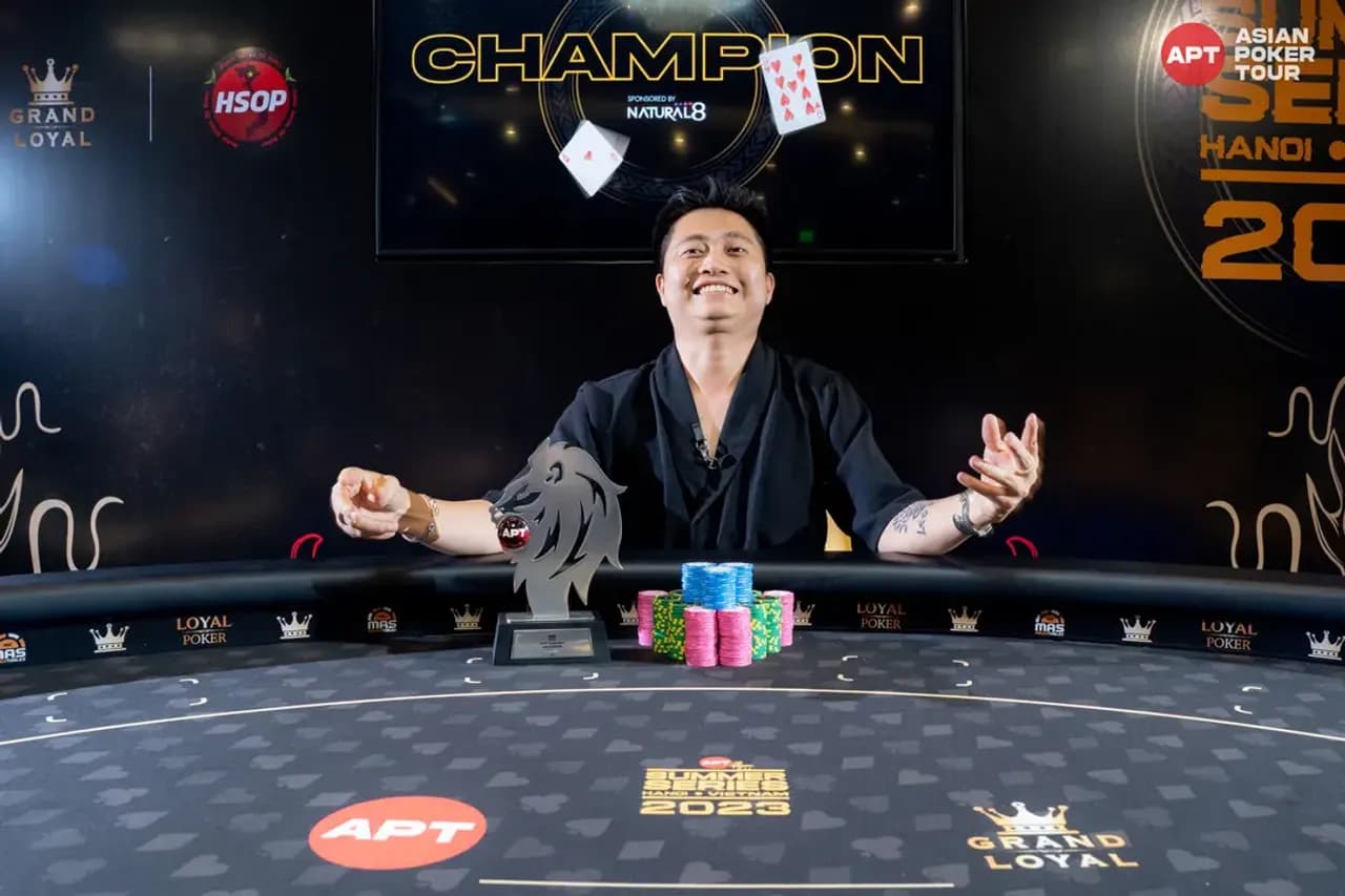 Vietnam's Leo Kay Wins APT Kickoff, Mystery Bounty Draws 320 Entries; Japan's Akinobu Kirishima Leads