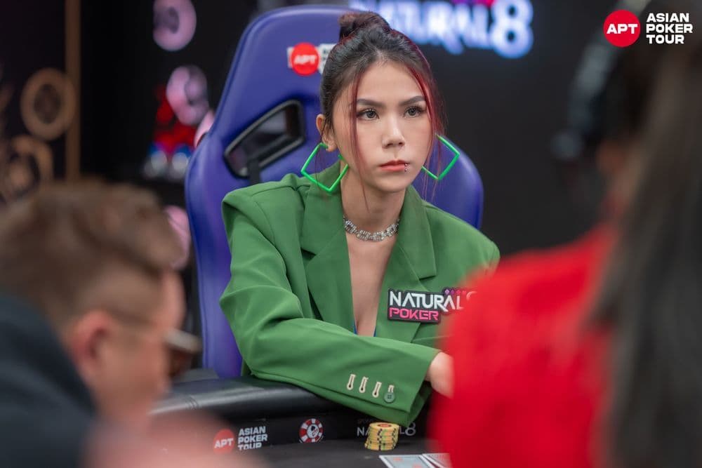 APT tournament gallery images