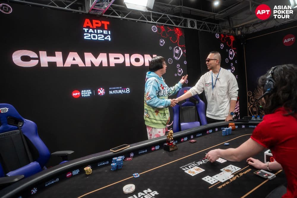 APT tournament gallery images