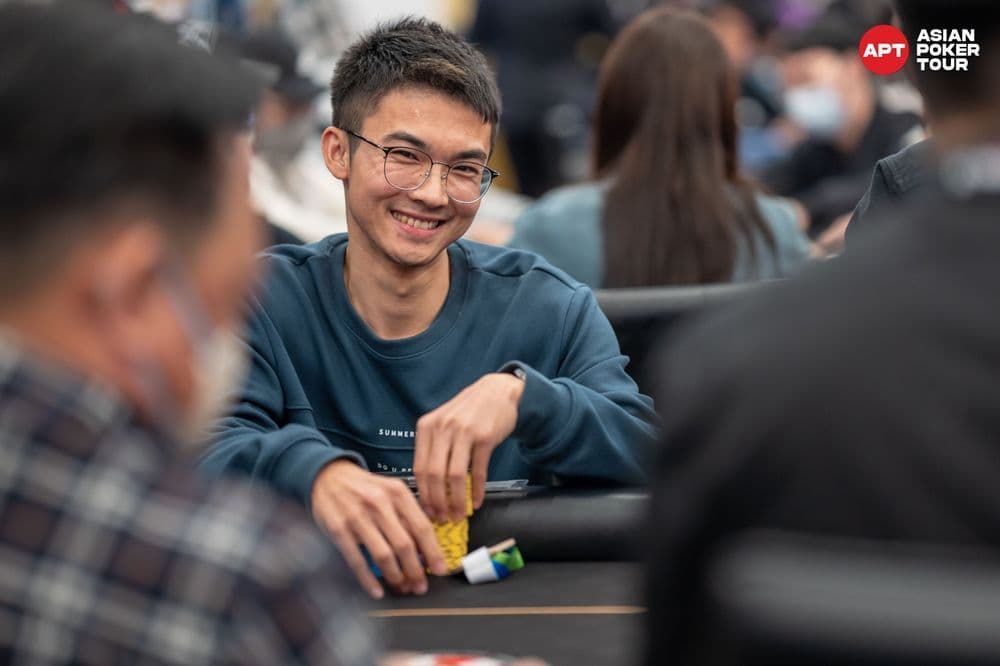 APT tournament gallery images