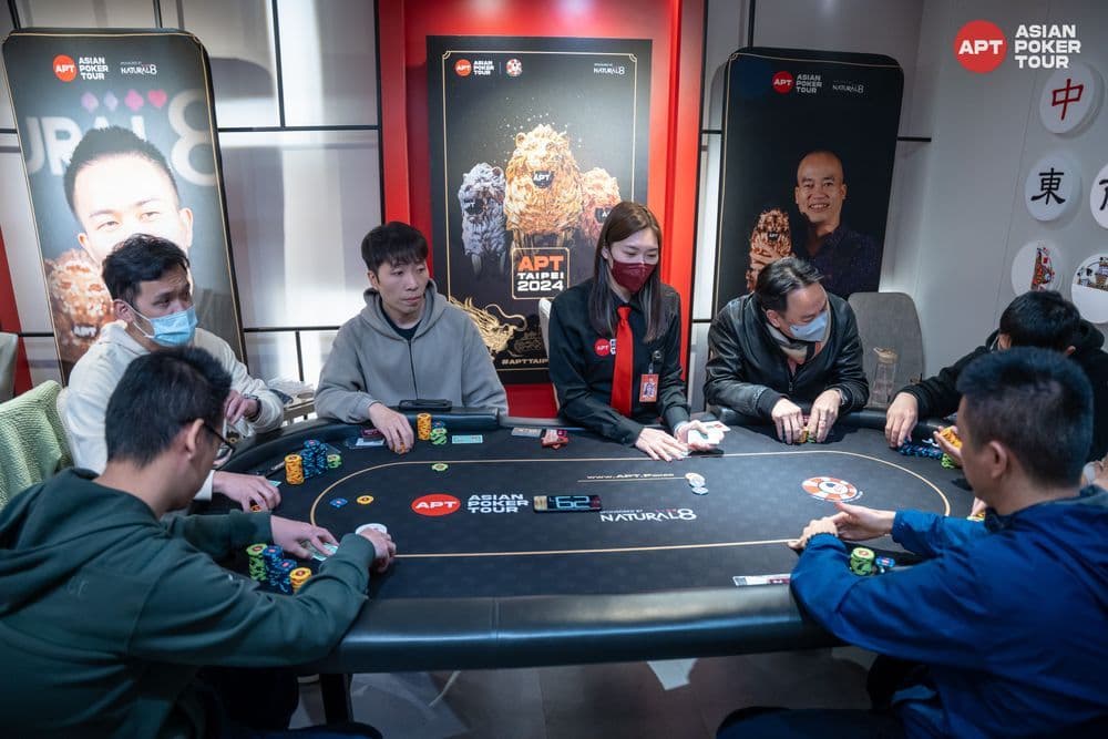 APT tournament gallery images