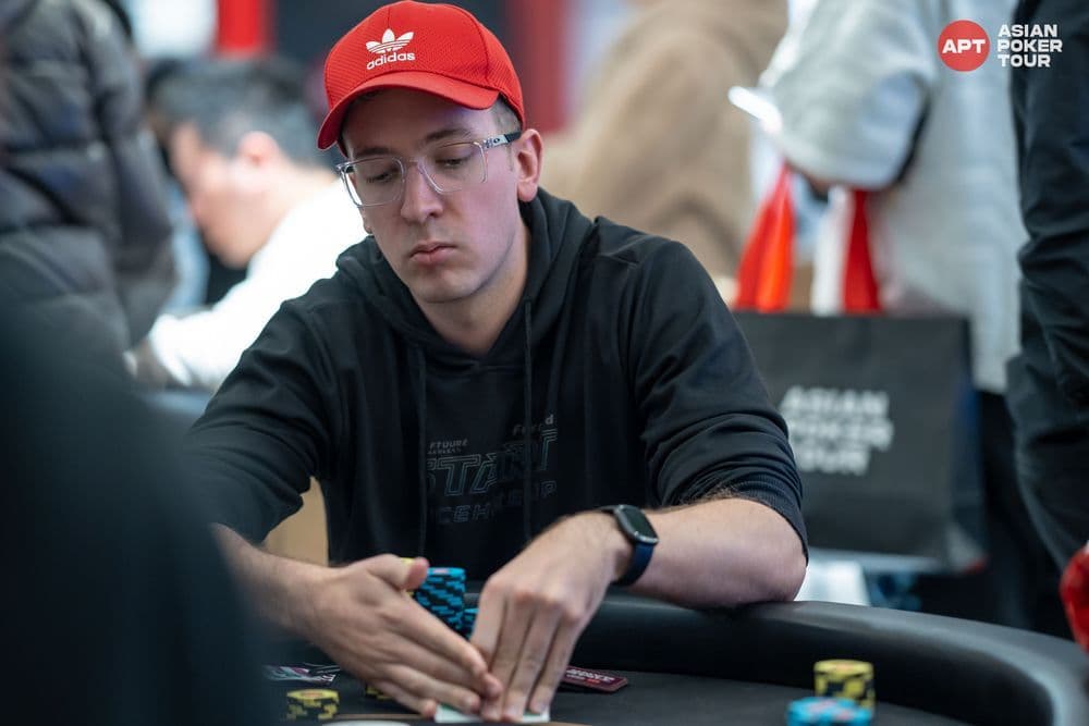 APT tournament gallery images