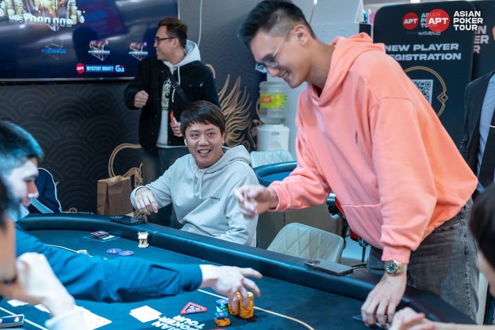 APT tournament gallery images