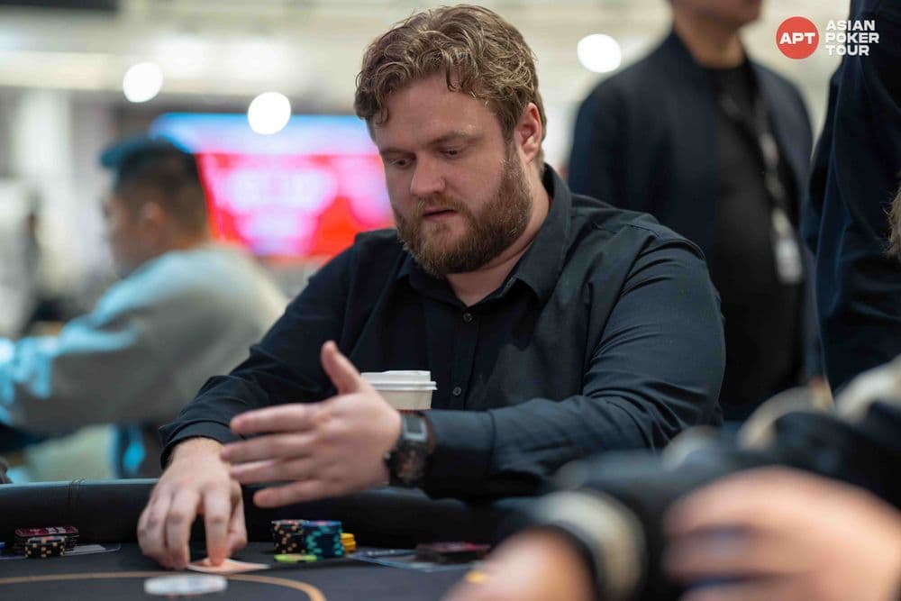 APT tournament gallery images