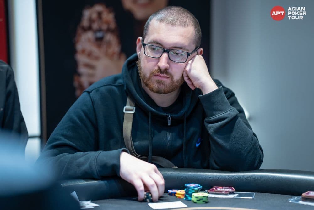 APT tournament gallery images