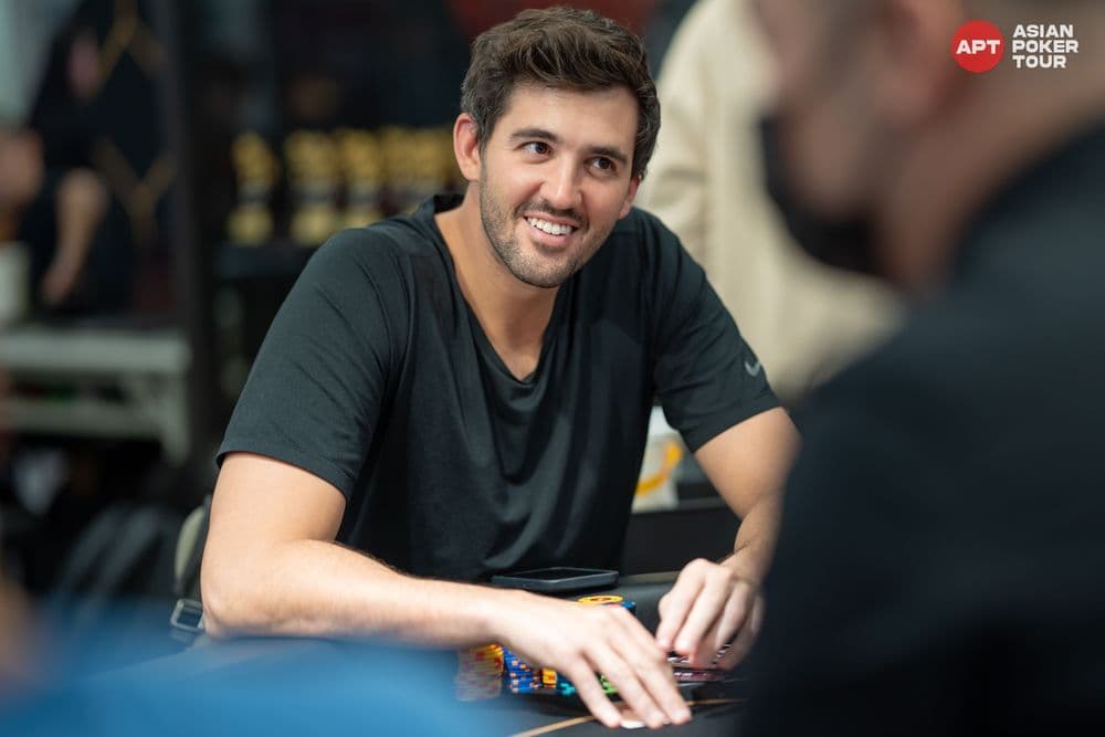 APT tournament gallery images