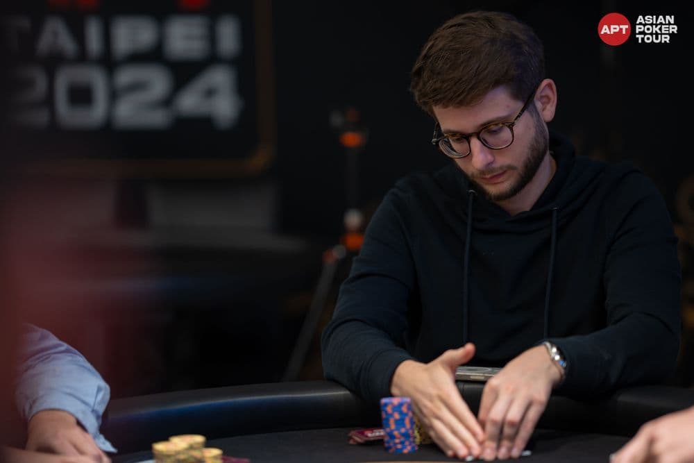 APT tournament gallery images