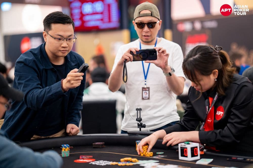 APT tournament gallery images