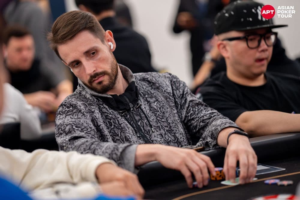 APT tournament gallery images