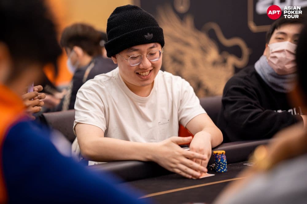 APT tournament gallery images