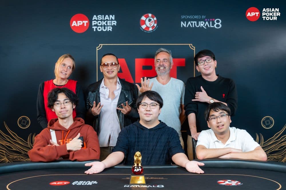 APT tournament gallery images