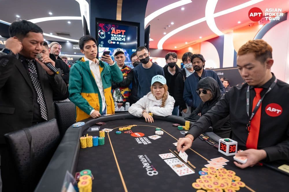 APT tournament gallery images