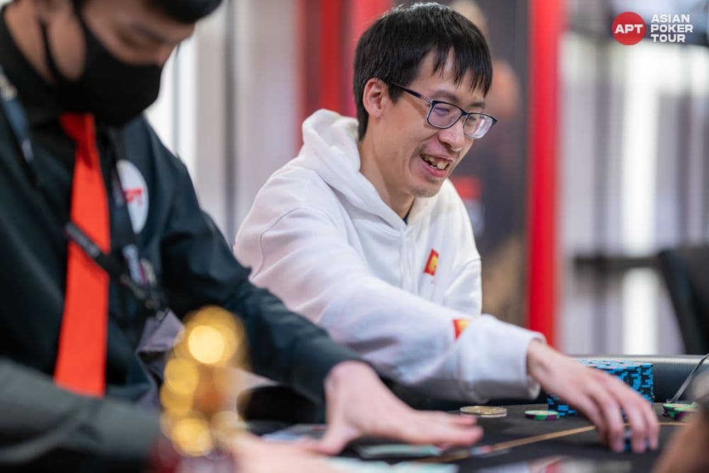 APT tournament gallery images