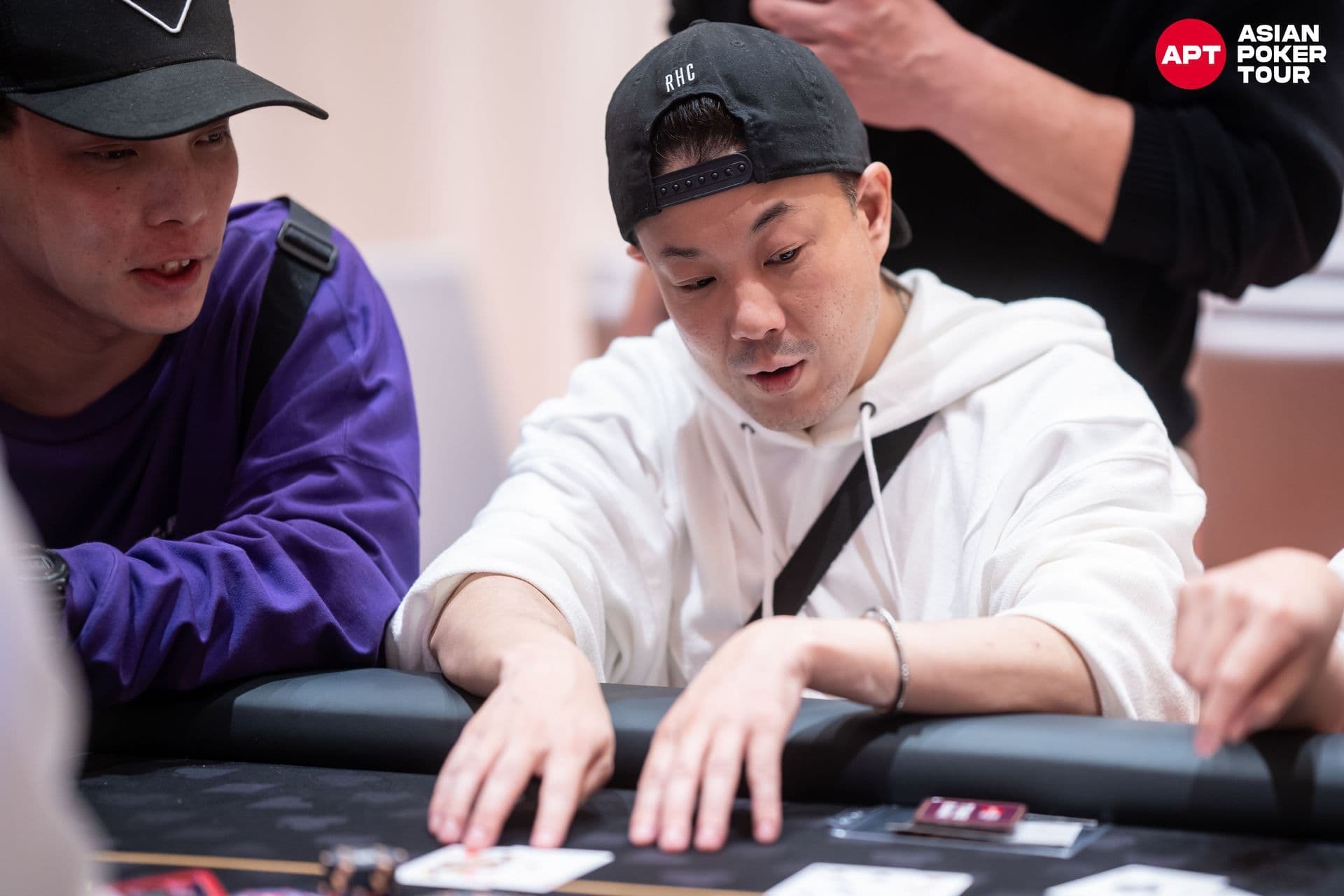 APT tournament gallery images