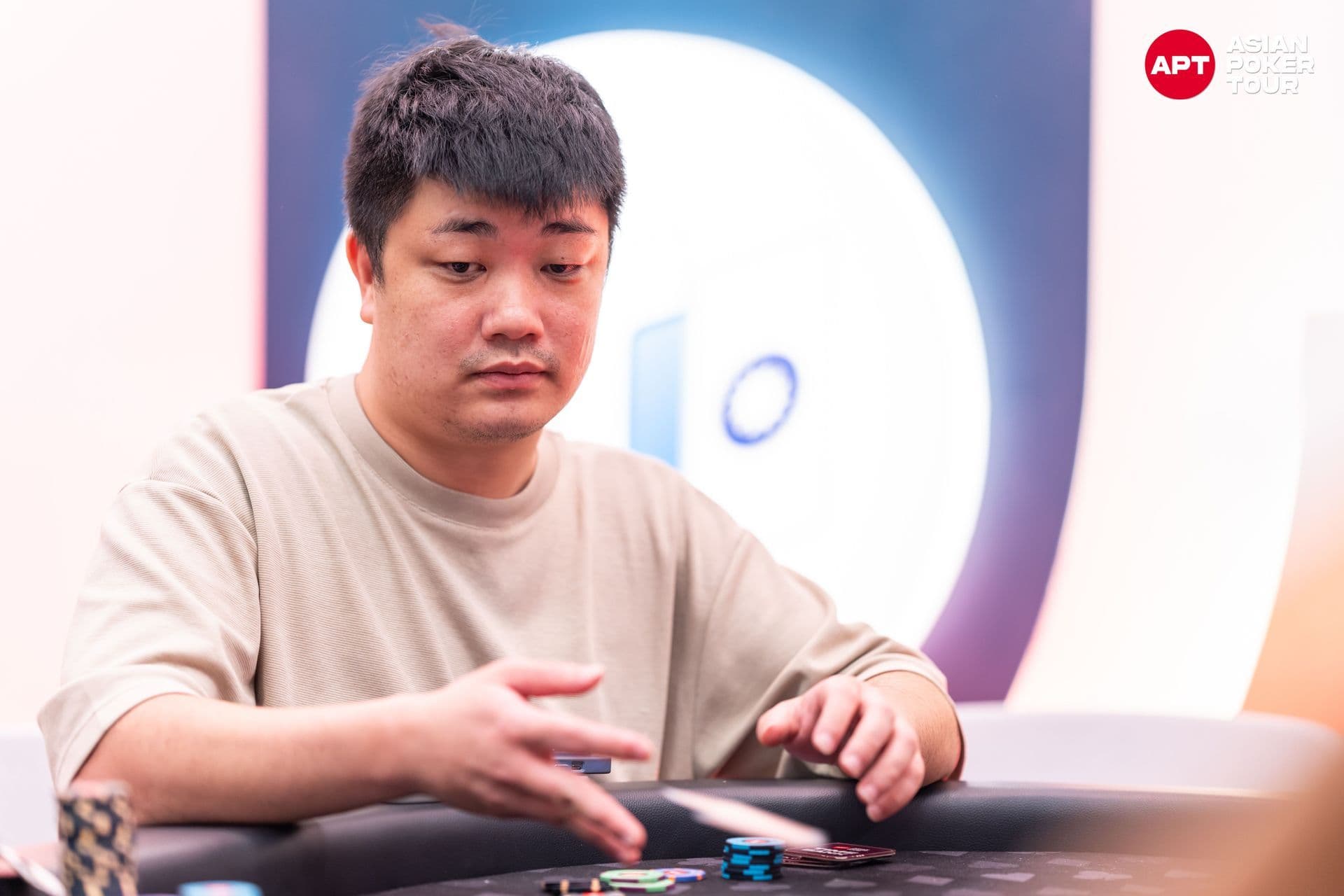 APT tournament gallery images