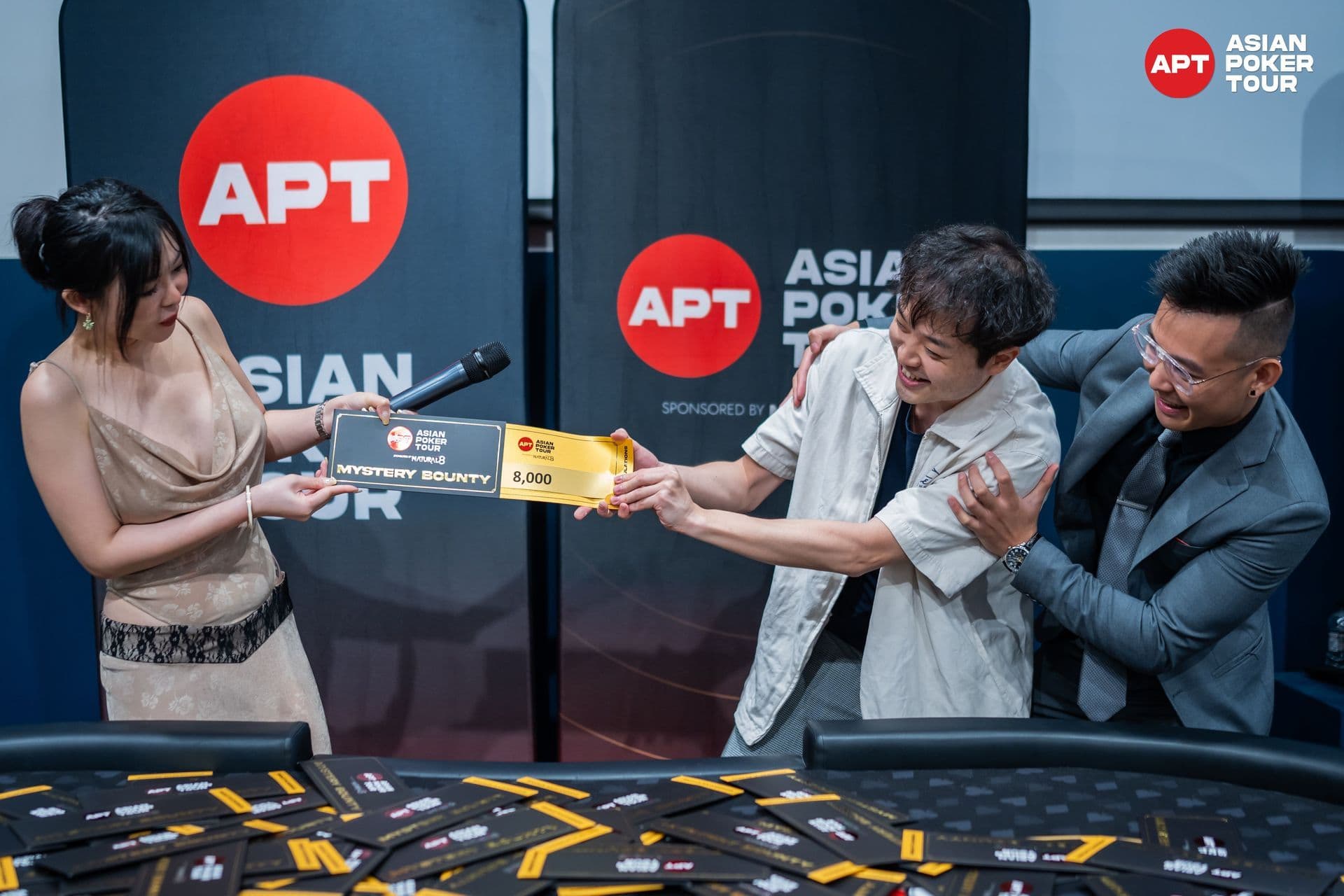 APT tournament gallery images