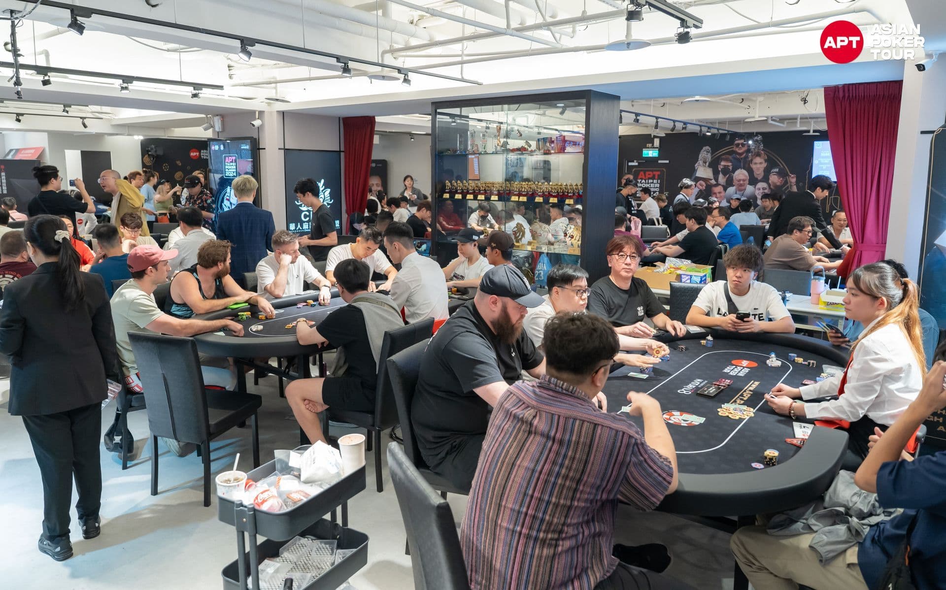 APT tournament gallery images